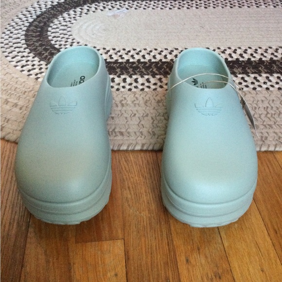 Adidas Adifom green mule - Picture 9 of 11